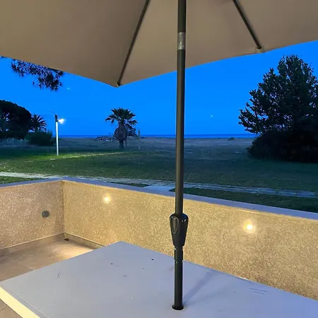Дом отдыха Mini-villa Prestige - Face A La - Pieds Dans L'eau - 4 - Corse